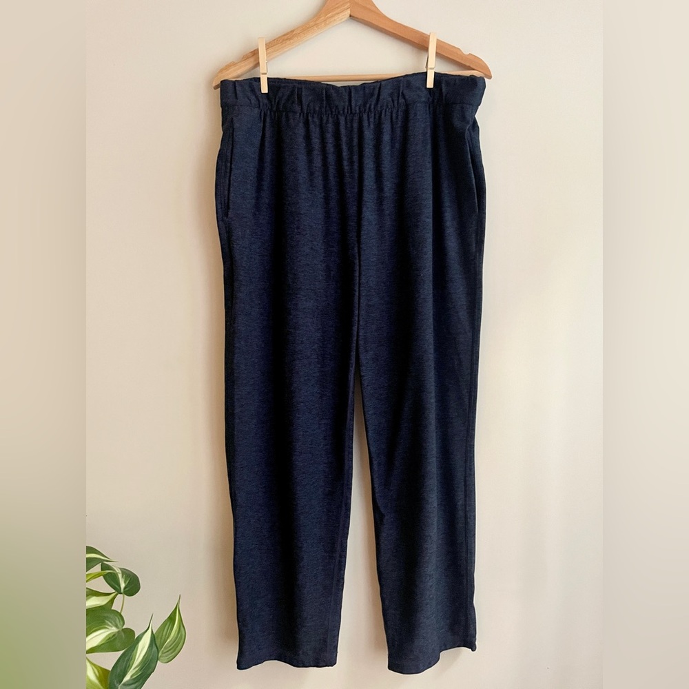 Outdoor Voices Cropped Cloudknit Sweatpants Navy Size L